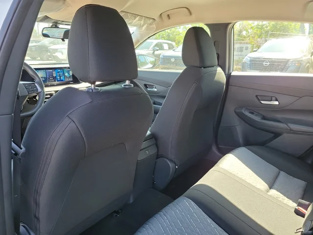 Nuevos NISSAN SENTRA à Estados chez autogozo