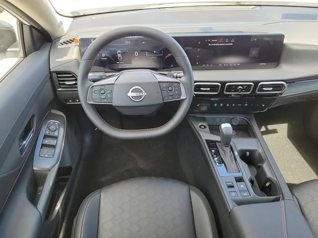 Nuevos NISSAN SENTRA à Estados chez autogozo