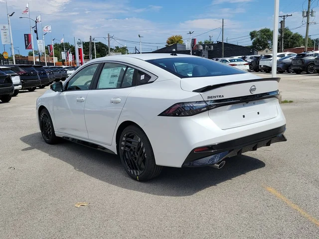 Nuevos NISSAN SENTRA à Estados chez autogozo