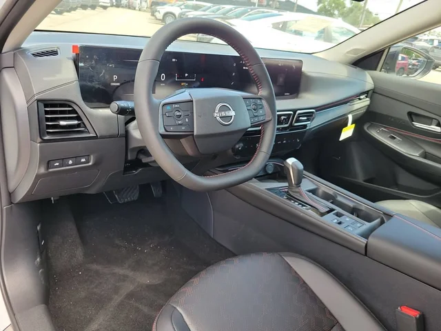 Nuevos NISSAN SENTRA à Estados chez autogozo