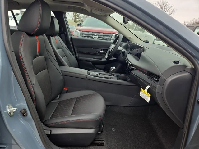 Nuevos NISSAN SENTRA à Estados chez autogozo