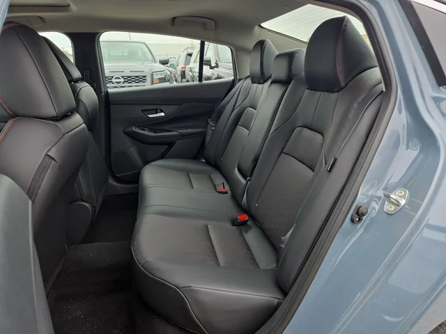 Nuevos NISSAN SENTRA à Estados chez autogozo