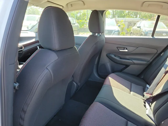 Nuevos NISSAN SENTRA à Estados chez autogozo