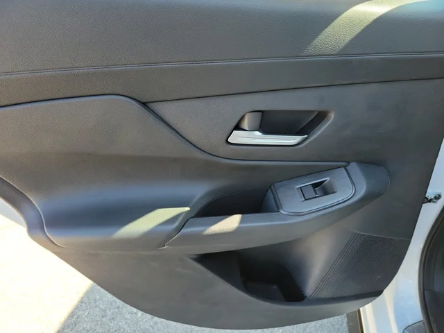 Nuevos NISSAN SENTRA à Estados chez autogozo