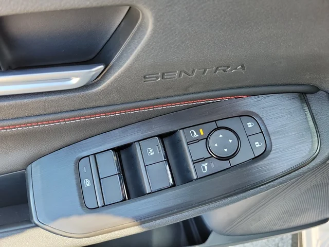 Nuevos NISSAN SENTRA à Estados chez autogozo