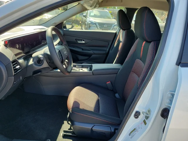 Nuevos NISSAN SENTRA à Estados chez autogozo