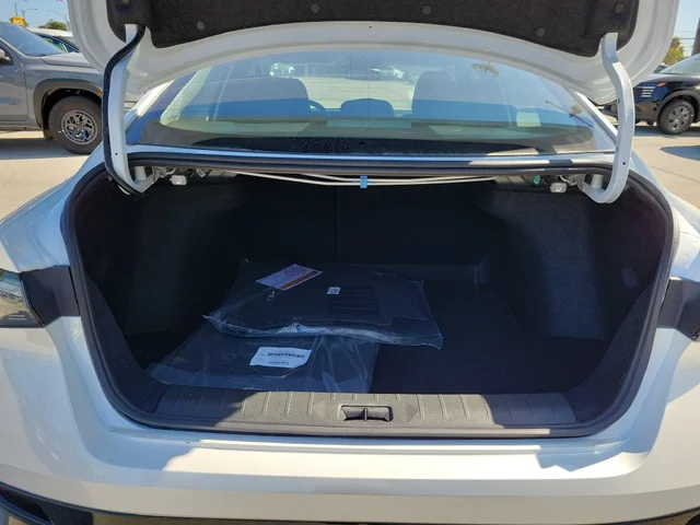 Nuevos NISSAN SENTRA à Estados chez autogozo