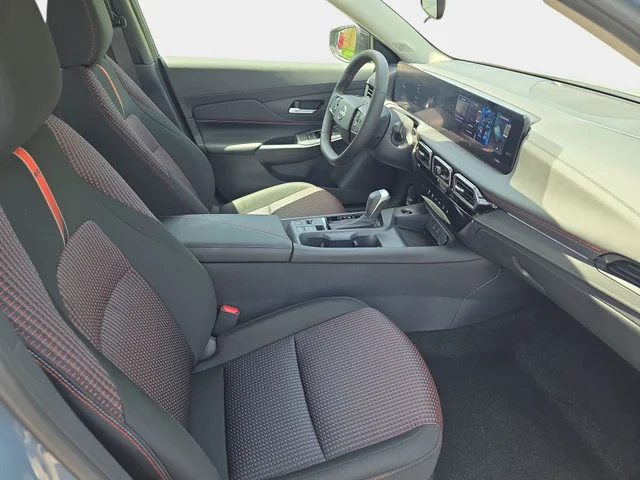 Nuevos NISSAN SENTRA à Estados chez autogozo