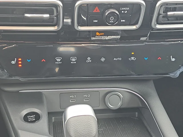 Nuevos NISSAN SENTRA à Estados chez autogozo