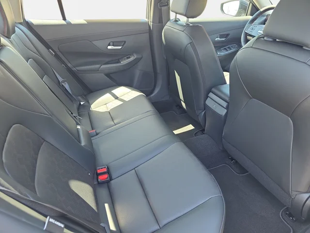 Nuevos NISSAN SENTRA à Estados chez autogozo