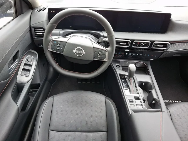 Nuevos NISSAN SENTRA à Estados chez autogozo