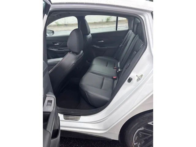 Nuevos NISSAN SENTRA à Estados chez autogozo