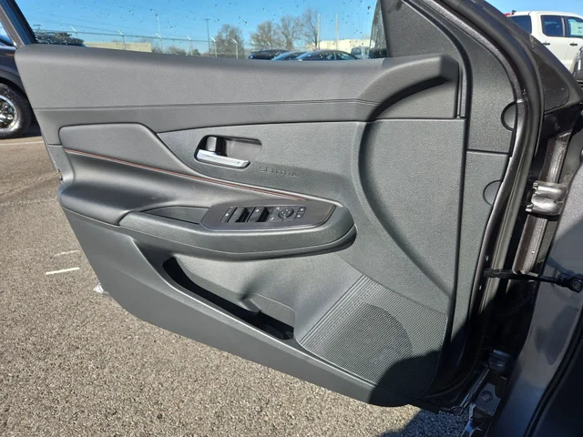 Nuevos NISSAN SENTRA à Estados chez autogozo