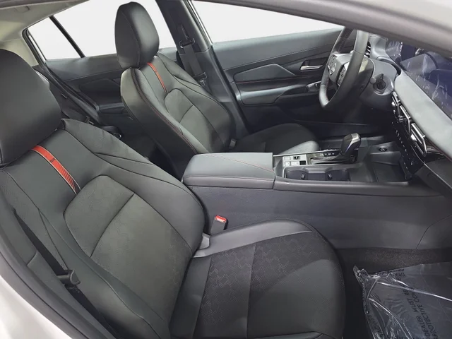 Nuevos NISSAN SENTRA à Estados chez autogozo