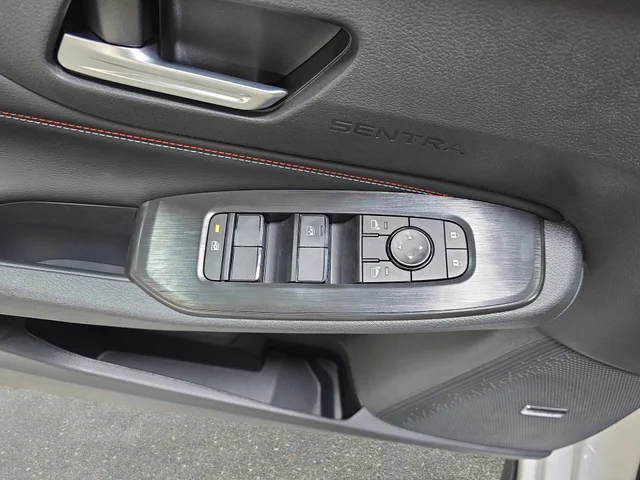 Nuevos NISSAN SENTRA à Estados chez autogozo