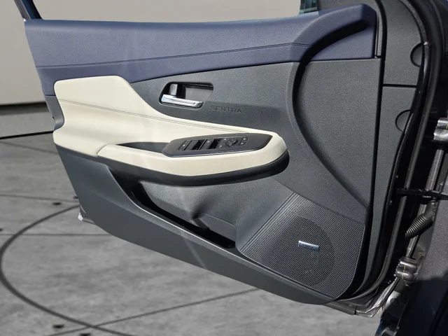 Nuevos NISSAN SENTRA à Estados chez autogozo