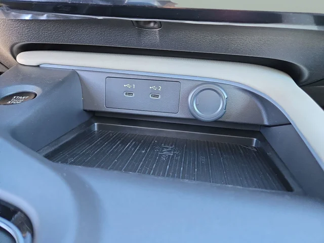 Nuevos NISSAN SENTRA à Estados chez autogozo