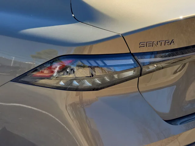 Nuevos NISSAN SENTRA à Estados chez autogozo