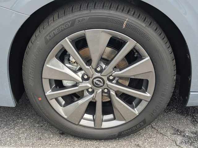 Nuevos NISSAN SENTRA à Estados chez autogozo