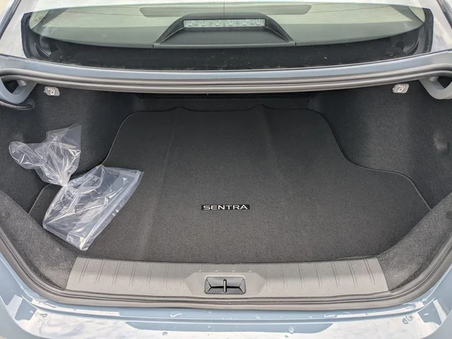 Nuevos NISSAN SENTRA à Estados chez autogozo