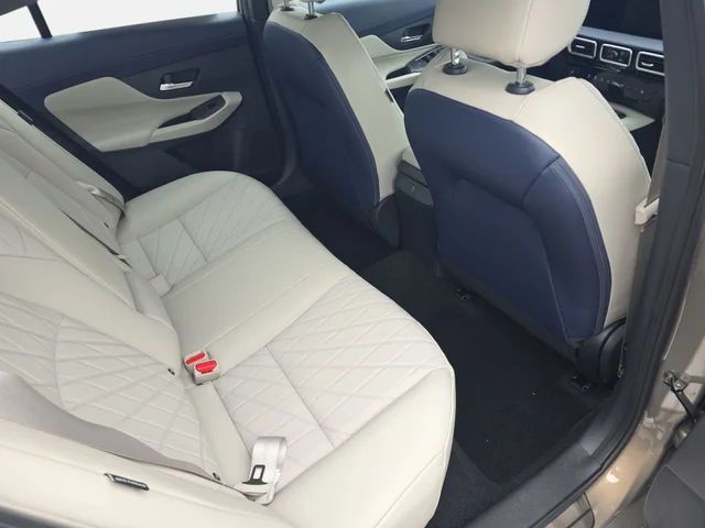 Nuevos NISSAN SENTRA à Estados chez autogozo