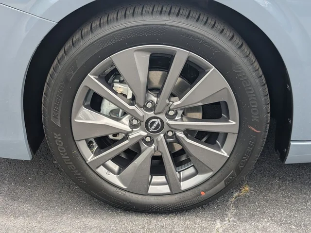 Nuevos NISSAN SENTRA à Estados chez autogozo