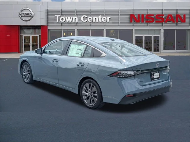 Nuevos NISSAN SENTRA à Estados chez autogozo