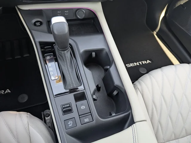Nuevos NISSAN SENTRA à Estados chez autogozo