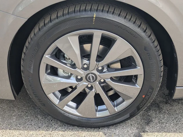 Nuevos NISSAN SENTRA à Estados chez autogozo