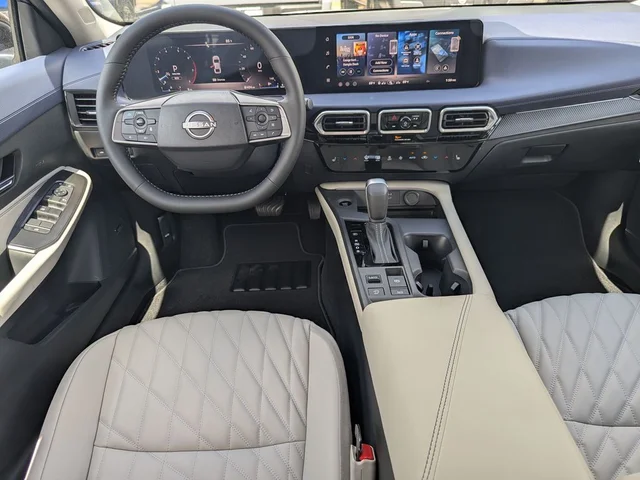 Nuevos NISSAN SENTRA à Estados chez autogozo