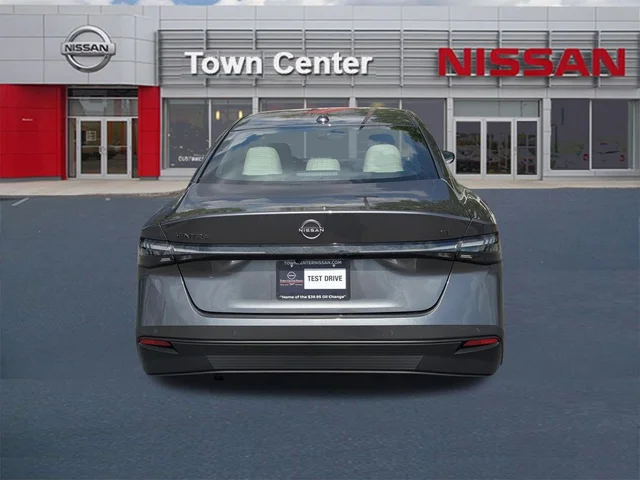 Nuevos NISSAN SENTRA à Estados chez autogozo