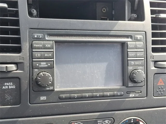 SEMINUEVOS NISSAN Versa a Estados en autogozo