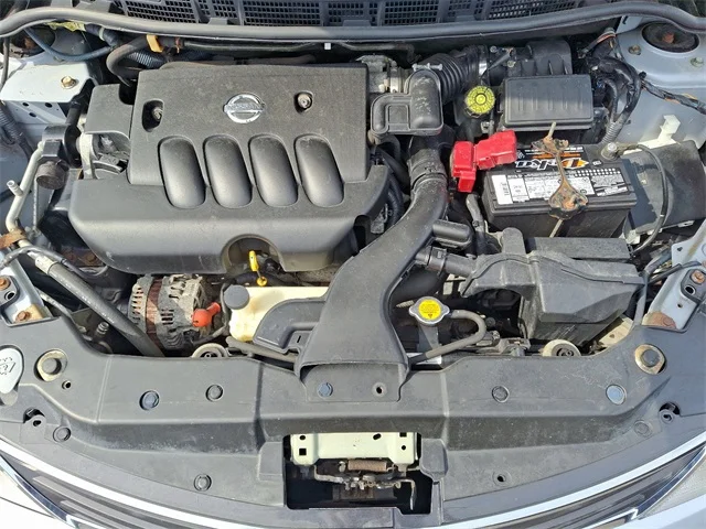 SEMINUEVOS NISSAN Versa a Estados en autogozo