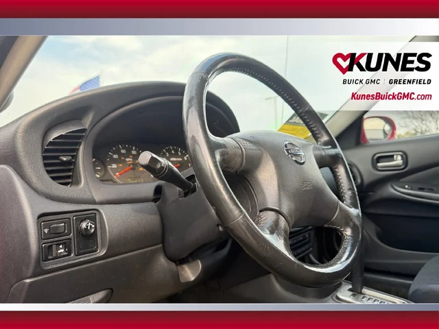 SEMINUEVOS NISSAN Sentra a Estados en autogozo