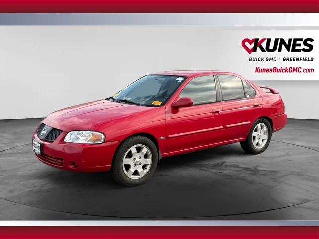 SEMINUEVOS NISSAN Sentra a Estados en autogozo