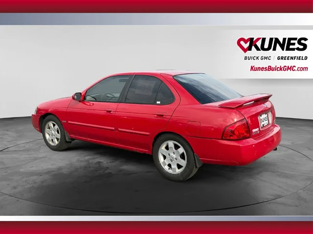SEMINUEVOS NISSAN Sentra a Estados en autogozo