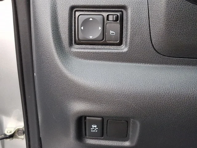 SEMINUEVOS NISSAN Versa Note a Estados en autogozo