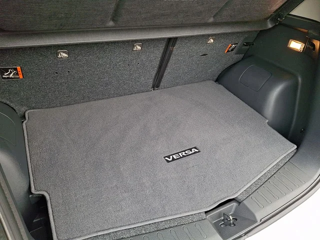 SEMINUEVOS NISSAN Versa Note a Estados en autogozo