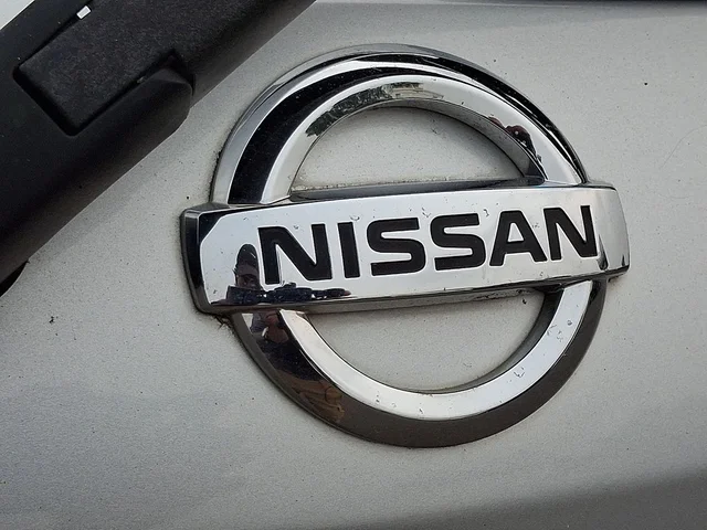 SEMINUEVOS NISSAN Versa Note a Estados en autogozo