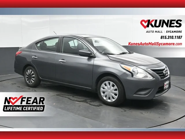 SEMINUEVOS NISSAN Versa a Estados en autogozo