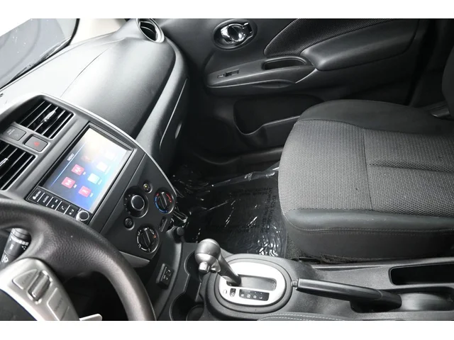 SEMINUEVOS NISSAN Versa a Estados en autogozo