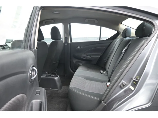 SEMINUEVOS NISSAN Versa a Estados en autogozo