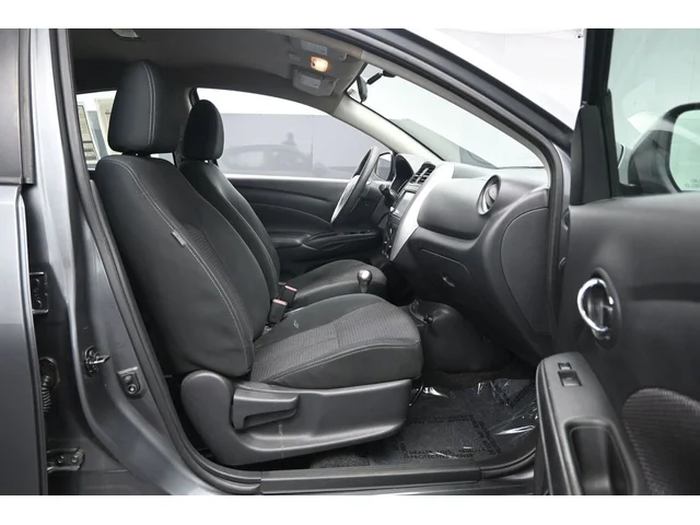 SEMINUEVOS NISSAN Versa a Estados en autogozo
