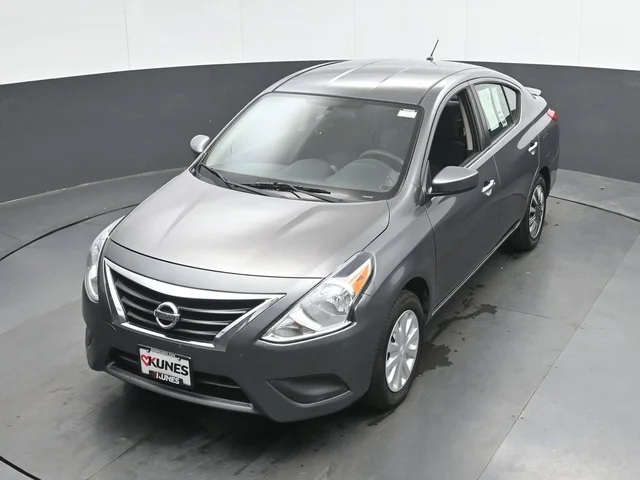 SEMINUEVOS NISSAN Versa a Estados en autogozo