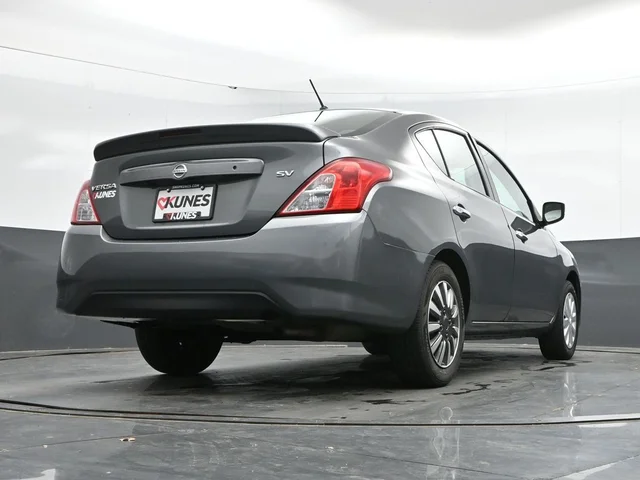 SEMINUEVOS NISSAN Versa a Estados en autogozo
