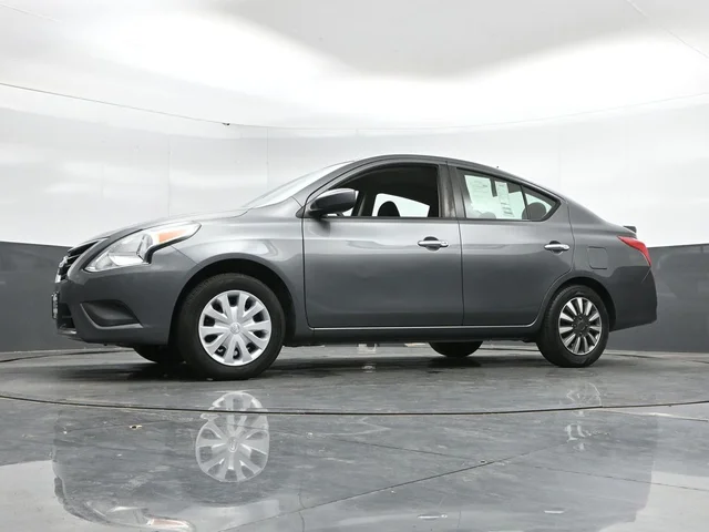 SEMINUEVOS NISSAN Versa a Estados en autogozo