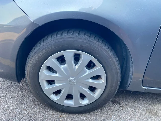 SEMINUEVOS NISSAN Versa a Estados en autogozo