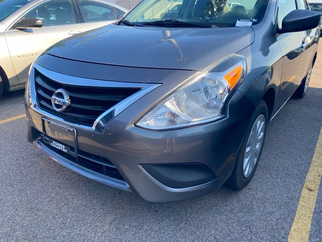 SEMINUEVOS NISSAN Versa a Estados en autogozo