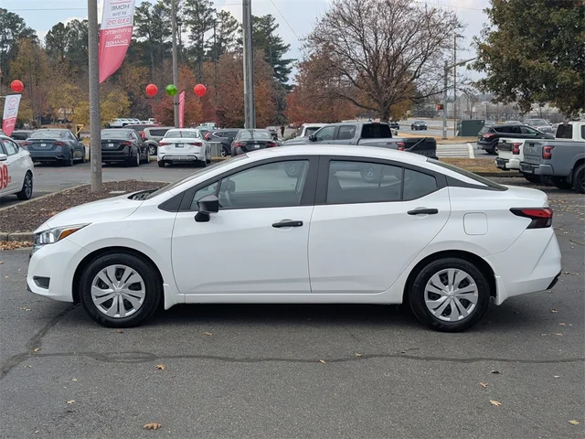 SEMINUEVOS NISSAN Versa at Kennesaw, in Town Center Nissan