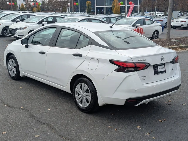 SEMINUEVOS NISSAN Versa at Kennesaw, in Town Center Nissan